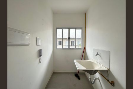 Casa de condomínio para alugar com 35m², 1 quarto e sem vaga Casa de condomínio para alugar com 35m², 1 quarto e sem vagaÁrea de Serviço
