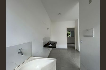 Casa de condomínio para alugar com 35m², 1 quarto e sem vaga Casa de condomínio para alugar com 35m², 1 quarto e sem vagaÁrea de Serviço