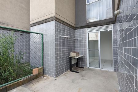 Apartamento para alugar com 47m², 2 quartos e 1 vagaVaranda da Sala