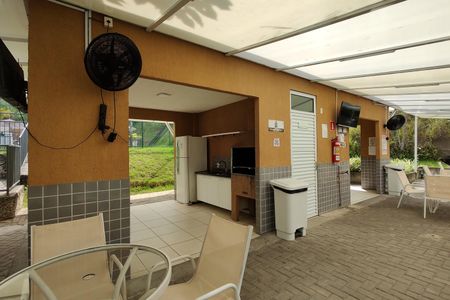 Apartamento para alugar com 47m², 2 quartos e 1 vagaÁrea comum - Churrasqueira