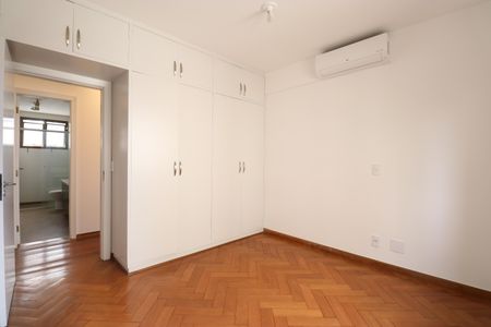 Apartamento à venda com 160m², 4 quartos e 2 vagasQuarto 2