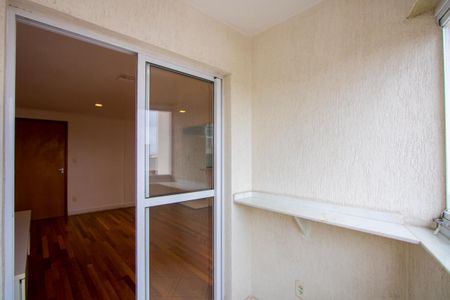 Varanda da sala de apartamento à venda com 2 quartos, 60m² em Vila Alpina, Santo André