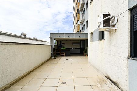 Apartamento à venda com 120m², 2 quartos e 3 vagasÁrea Privativa