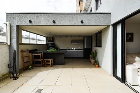 Apartamento à venda com 120m², 2 quartos e 3 vagasÁrea Privativa