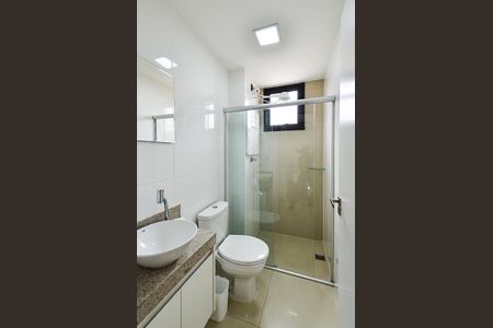 Apartamento à venda com 120m², 2 quartos e 3 vagasBanheiro Social