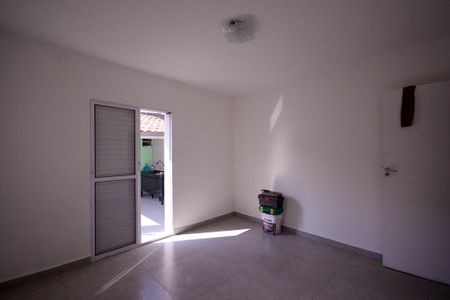 Quarto 2 de casa para alugar com 3 quartos, 120m² em Vila Santo Estefano, São Paulo