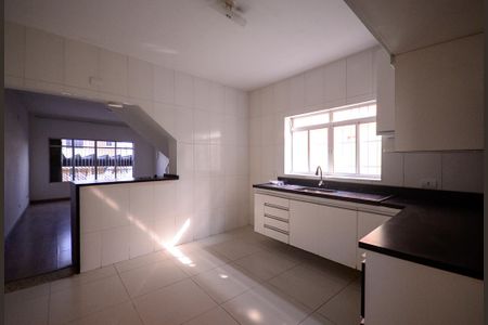 Casa à venda com 120m², 3 quartos e 2 vagasCozinha 