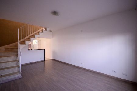 Sala  de casa para alugar com 3 quartos, 120m² em Vila Santo Estefano, São Paulo