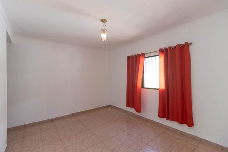 Casa à venda com 210m², 3 quartos e 2 vagasQuarto 3