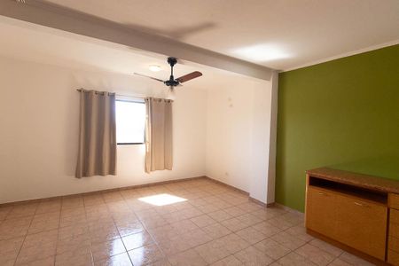 Casa à venda com 210m², 3 quartos e 2 vagasQuarto Suíte 1