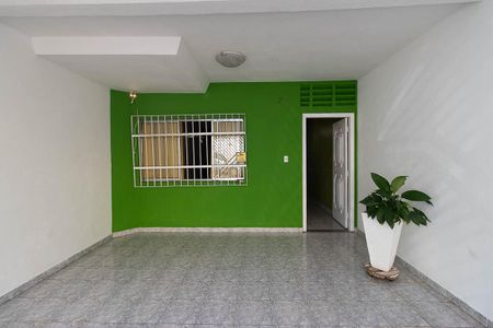 Casa à venda com 210m², 3 quartos e 2 vagasGaragem