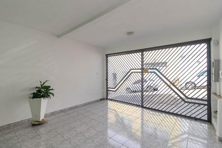Casa à venda com 210m², 3 quartos e 2 vagasGaragem