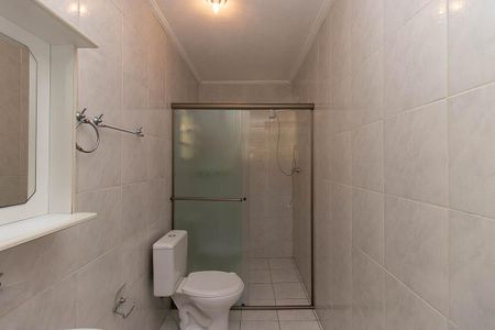 Casa à venda com 210m², 3 quartos e 2 vagasBanheiro