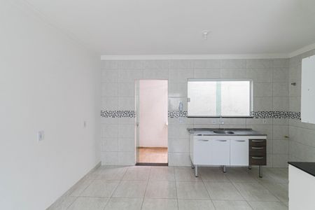 Sala e Cozinha de casa para alugar com 2 quartos, 75m² em Itaquera, São Paulo