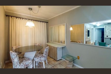 Sala  de casa à venda com 2 quartos, 100m² em Cavalhada, Porto Alegre