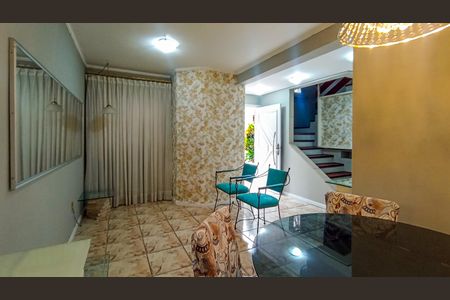 Sala  de casa à venda com 2 quartos, 100m² em Cavalhada, Porto Alegre