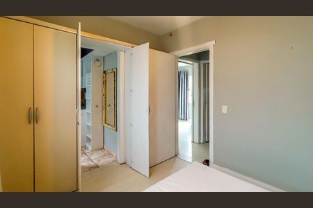 Casa à venda com 100m², 2 quartos e 1 vaga Casa à venda com 100m², 2 quartos e 1 vagaQuarto 1