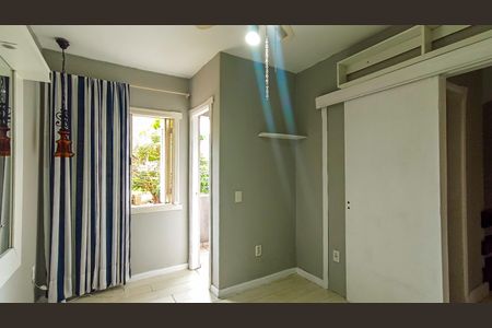 Casa à venda com 100m², 2 quartos e 1 vaga Casa à venda com 100m², 2 quartos e 1 vagaQuarto 2
