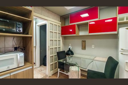 Casa à venda com 100m², 2 quartos e 1 vaga Casa à venda com 100m², 2 quartos e 1 vagaCozinha