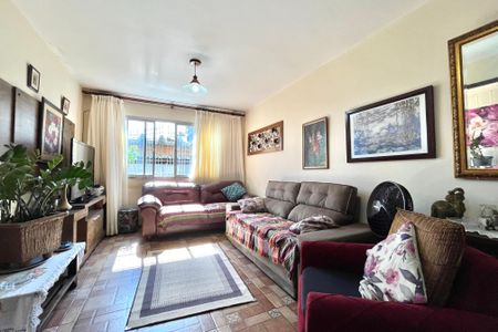 Casa à venda com 180m², 3 quartos e 2 vagasSala