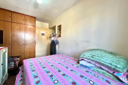 Casa à venda com 180m², 3 quartos e 2 vagasQuarto 2