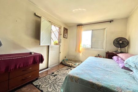 Casa à venda com 180m², 3 quartos e 2 vagasQuarto 1