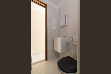 Apartamento à venda com 55m², 2 quartos e 1 vaga Apartamento à venda com 55m², 2 quartos e 1 vagaBanheiro Social