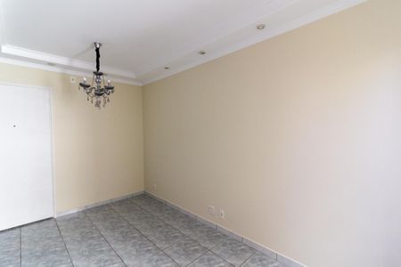 Apartamento à venda com 55m², 2 quartos e 1 vaga Apartamento à venda com 55m², 2 quartos e 1 vagaSala