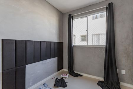 Quarto 2 de apartamento para alugar com 2 quartos, 40m² em Rubem Berta, Porto Alegre