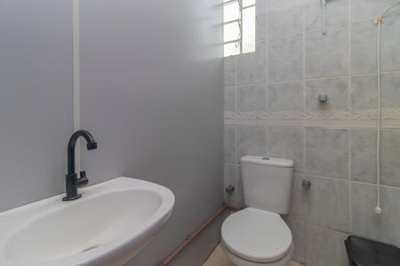 Casa para alugar com 300m², 3 quartos e 5 vagasBanheiro 2