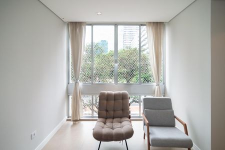 Apartamento à venda com 194m², 3 quartos e 1 vaga Apartamento à venda com 194m², 3 quartos e 1 vagaSala