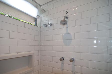 Apartamento à venda com 194m², 3 quartos e 1 vaga Apartamento à venda com 194m², 3 quartos e 1 vagaBanheiro de Serviço