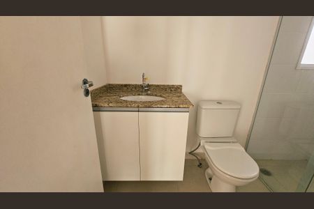 Apartamento à venda com 70m², 2 quartos e 1 vaga Apartamento à venda com 70m², 2 quartos e 1 vagaBanheiro Social