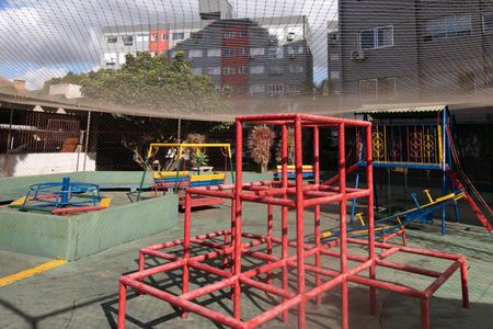 Apartamento para alugar com 46m², 1 quarto e sem vaga Apartamento para alugar com 46m², 1 quarto e sem vagaÁrea comum - Playground