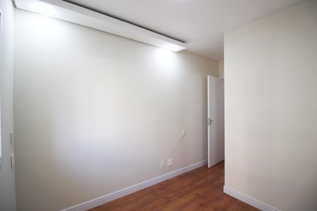 Apartamento à venda com 65m², 2 quartos e 2 vagasSuíte 