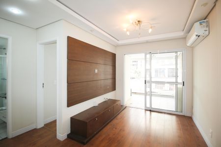 Sala de apartamento para alugar com 2 quartos, 65m² em Itaim Bibi, São Paulo