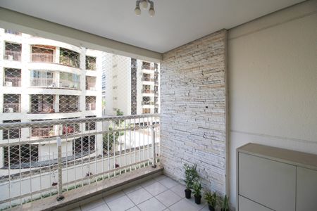 Apartamento à venda com 65m², 2 quartos e 2 vagasVaranda