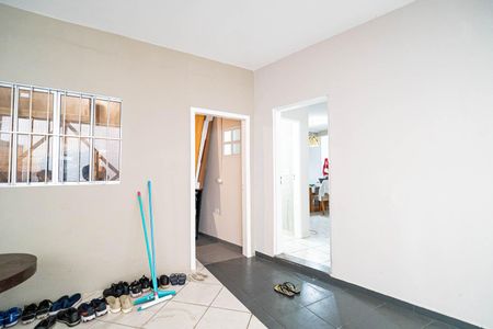 Casa para alugar com 280m², 8 quartos e sem vaga Casa para alugar com 280m², 8 quartos e sem vagaGaragem