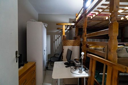 Casa para alugar com 280m², 8 quartos e sem vaga Casa para alugar com 280m², 8 quartos e sem vagaQuarto 2