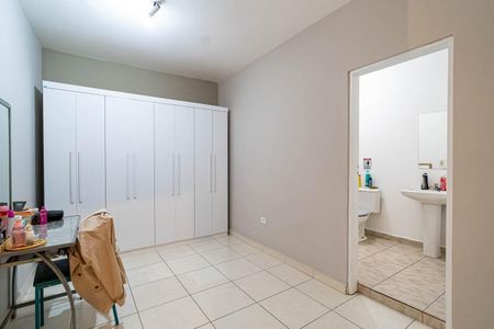 Casa para alugar com 280m², 8 quartos e sem vaga Casa para alugar com 280m², 8 quartos e sem vagaSuíte 1
