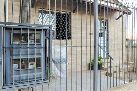 Casa para alugar com 40m², 1 quarto e 1 vaga Casa para alugar com 40m², 1 quarto e 1 vagaFachada