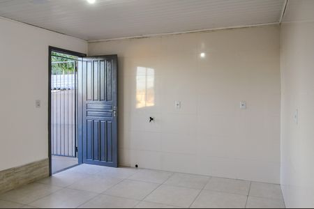 Casa para alugar com 40m², 1 quarto e 1 vaga Casa para alugar com 40m², 1 quarto e 1 vagaSala e cozinha