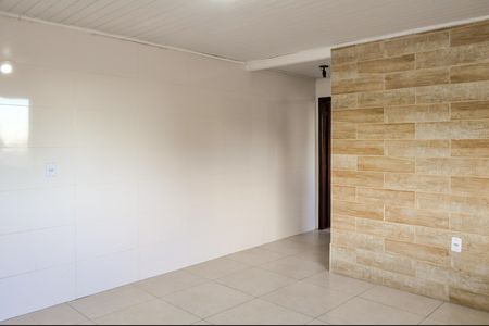 Casa para alugar com 40m², 1 quarto e 1 vaga Casa para alugar com 40m², 1 quarto e 1 vagaSala e cozinha