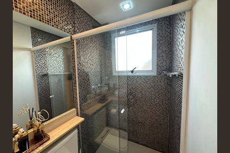 Banheiro Social de apartamento à venda com 2 quartos, 91m² em Tamboré, Barueri