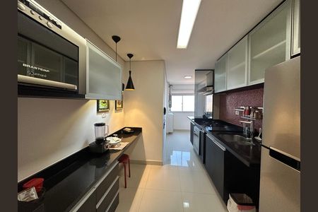 Apartamento para alugar com 91m², 2 quartos e 2 vagas Apartamento para alugar com 91m², 2 quartos e 2 vagasCozinha