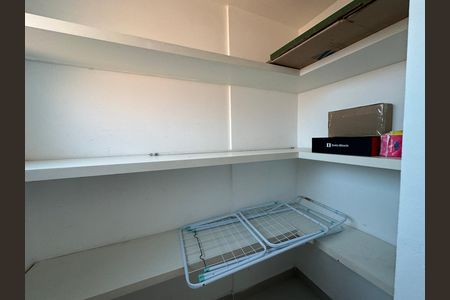 Apartamento para alugar com 91m², 2 quartos e 2 vagas Apartamento para alugar com 91m², 2 quartos e 2 vagasDespensa