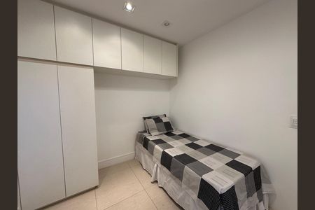 Apartamento para alugar com 91m², 2 quartos e 2 vagas Apartamento para alugar com 91m², 2 quartos e 2 vagasQuarto
