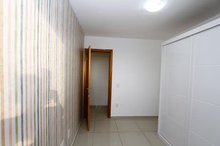 Apartamento para alugar com 107m², 3 quartos e 2 vagasQuarto 2
