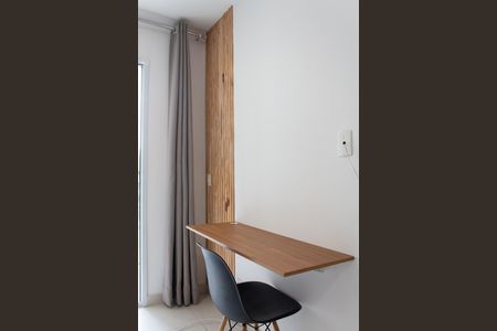 Sala de apartamento para alugar com 1 quarto, 28m² em Jardim Caravelas, São Paulo