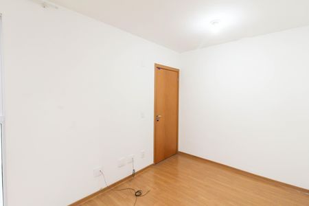 Sala de apartamento à venda com 2 quartos, 42m² em Igara, Canoas